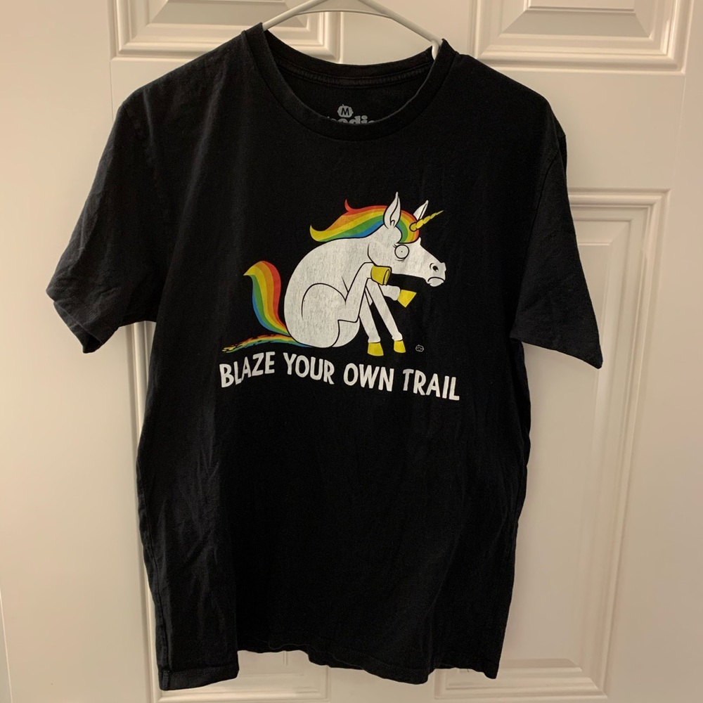 Mens short sleeve medium shirt